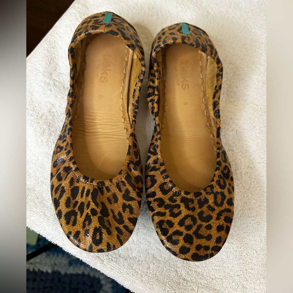 Tieks by Gavrieli Leopard print. Size 8.